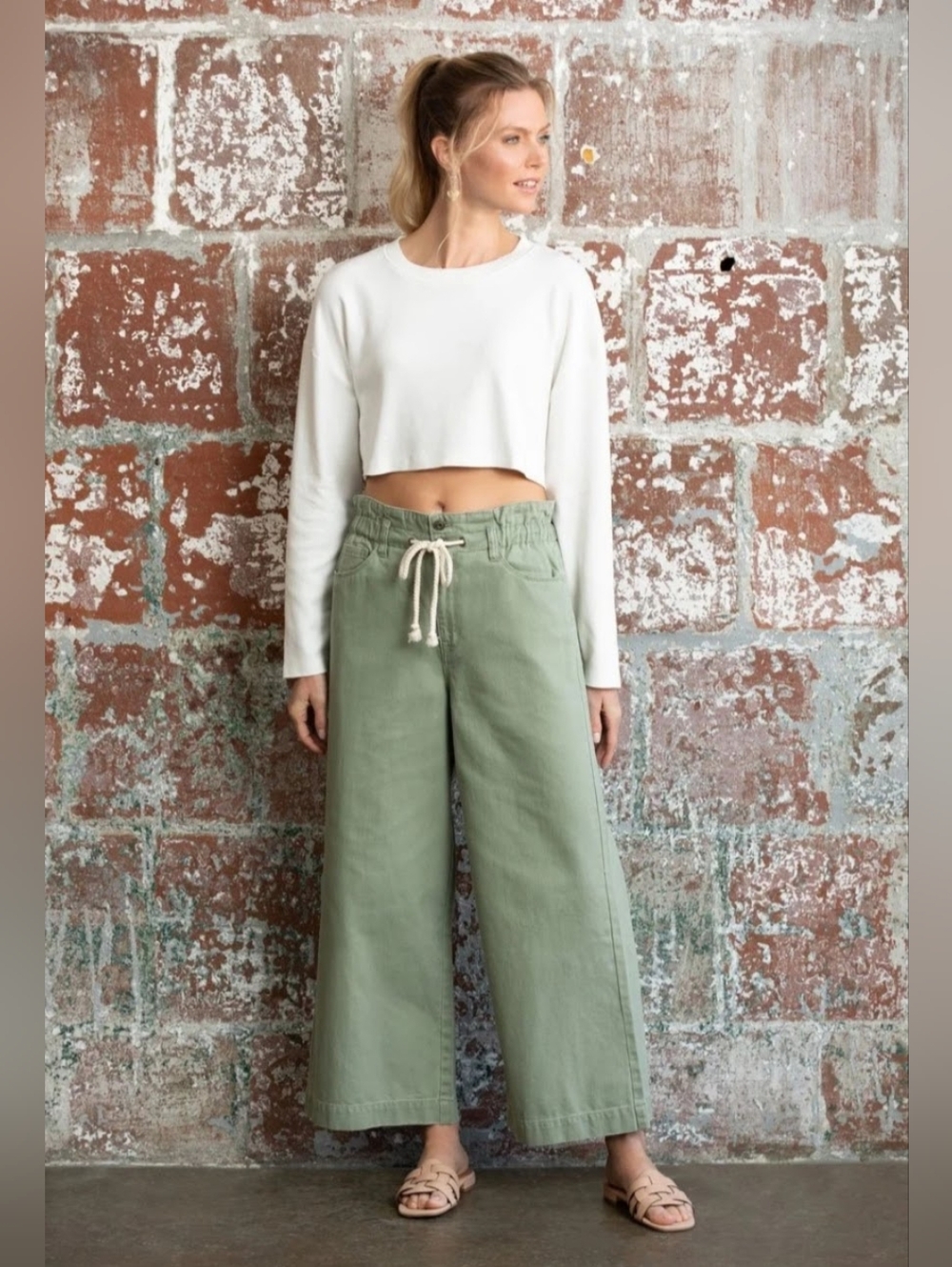 Kensie The Kaya High-Rise Wide-Leg Vintage Lux Jeans in Vineyard Green